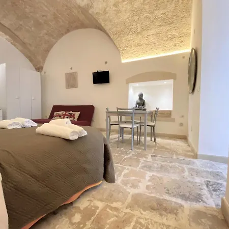 Apartment La Pietra Di Tommaso - Station Bari