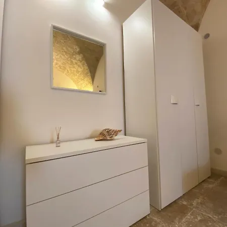 La Pietra Di Tommaso - Station Bari